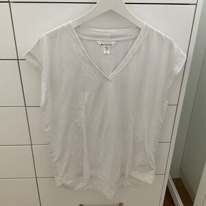 Women’s t shirt athleta size large